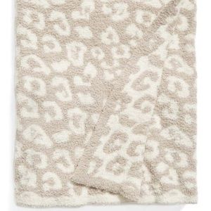 Barefoot dreams. In the wild throw